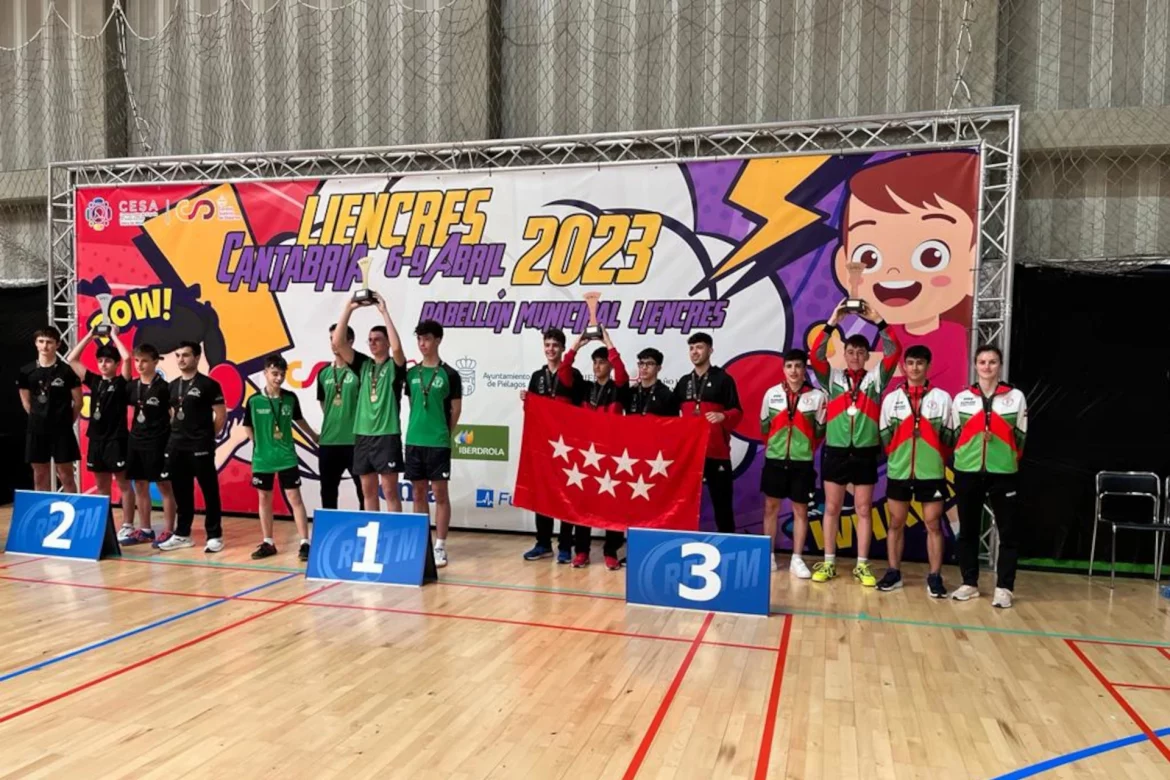 Podium Equipos Cadetes - Campeonato de España en Edad Escolar - Liencres (Cantabría) 2023